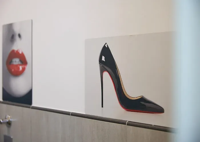 Eleganza E Design In Pieno Centro, 10min Dal Duomo Apartment Milan