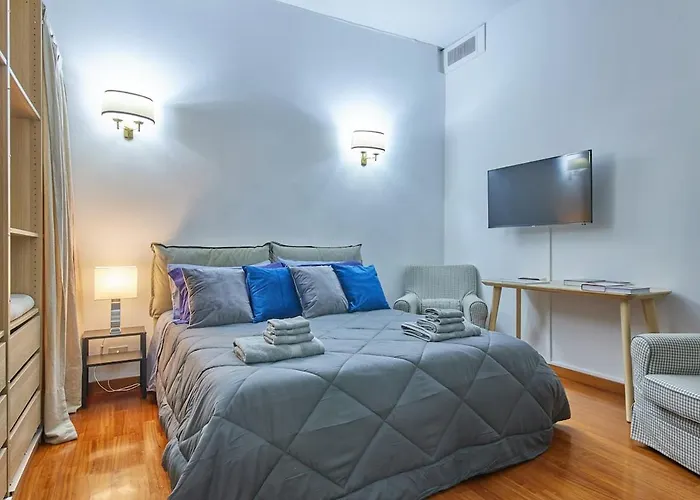 Eleganza E Design In Pieno Centro, 10min Dal Duomo Milan