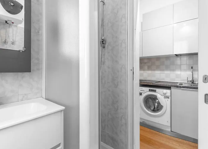 Apartment Dreaming With Parking L25