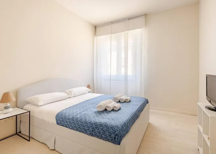 Bright And Modern 2 Double Bedrooms Bocconi Apartmán *