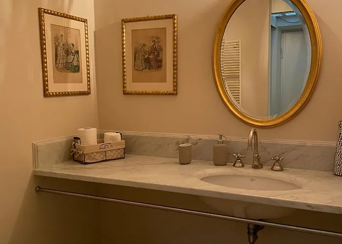 Charming At The Columns Of San Lorenzo Appartement *