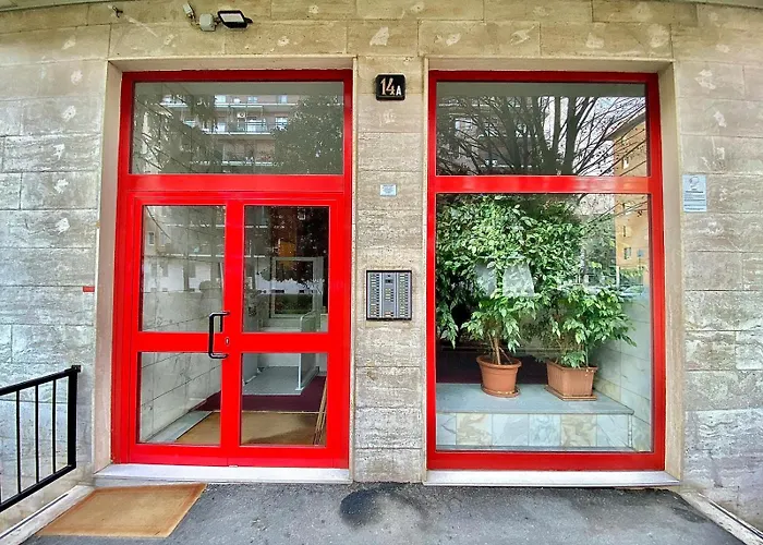 Famagosta Home, Navigli Style, Spazioso E Confortevole Per Gruppi E Famiglie, A Piedi Da Metropolitana Famagosta, Per Stazione E Garibaldi Apartment Mailand
