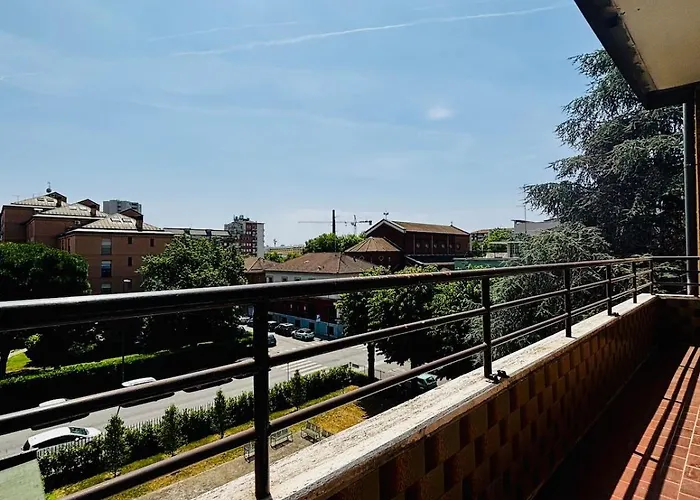 Di Design In Bicocca & Apartamento