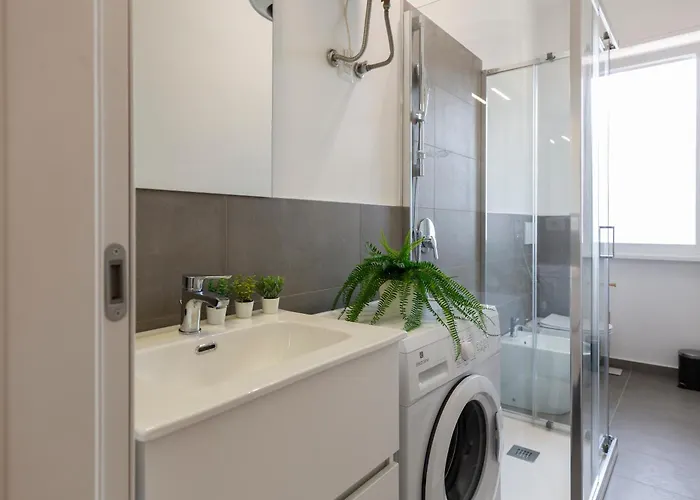 Fiordalisi 1 - Flower District Milán