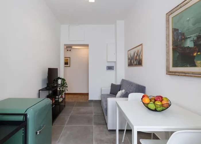 Fiordalisi 1 - Flower District *