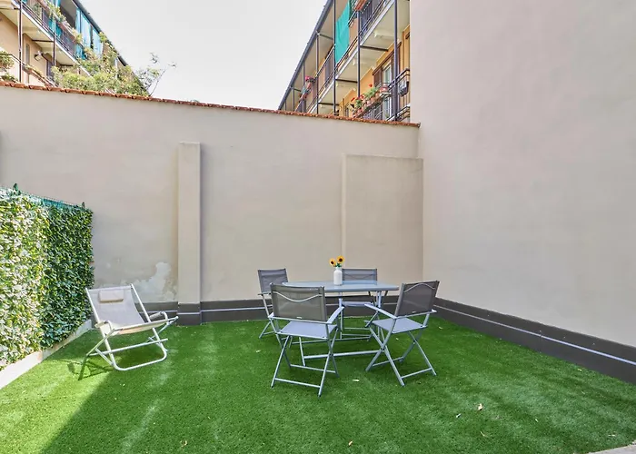 شقة Elegant Loft With Hidden Garden Oasis - Portello