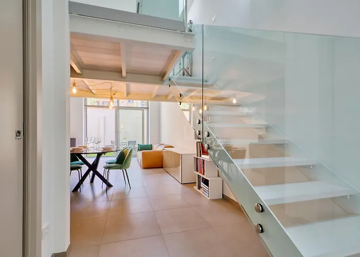 Elegant Loft With Hidden Garden Oasis - Portello Lägenhet Milano
