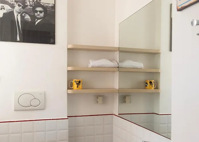 Apartamento Youhosty - Nerino 10 *