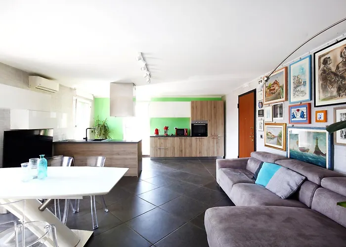 Evasione Sul Naviglio Apartmán *