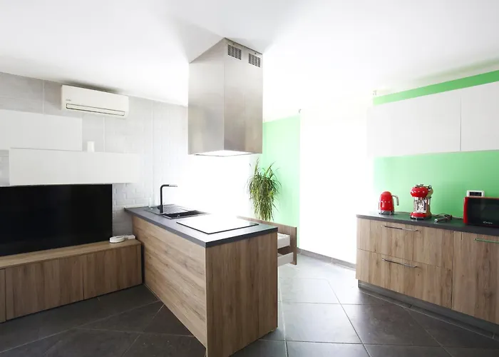 Evasione Sul Naviglio Apartmán *