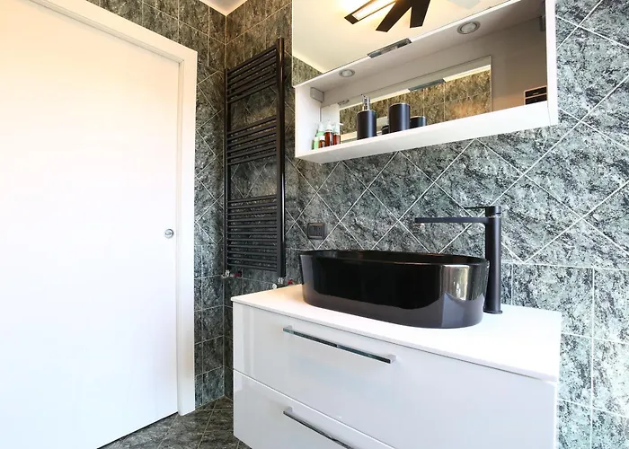 Evasione Sul Naviglio * Milán