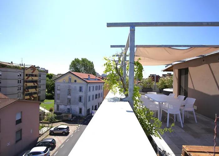 Evasione Sul Naviglio Apartmán *