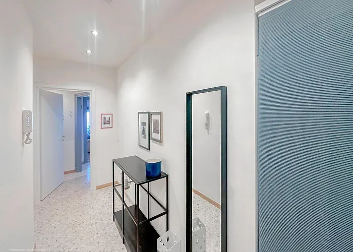 Bligny Living One - 15 Min Dal Duomo 아파트 *