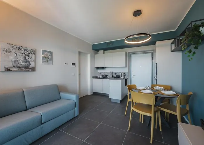 Апартаменты Park Towers 17 - Design - Large Terrace - Ac Милан