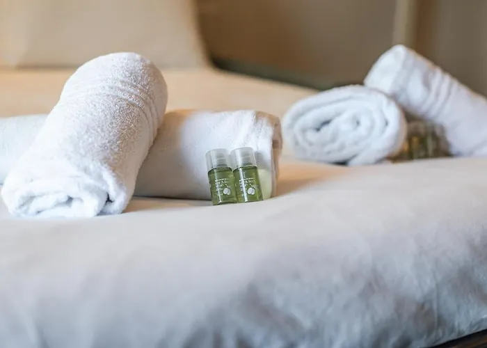 Park Towers 15 - Design - Large Terrace - Ac Apartman Milánó