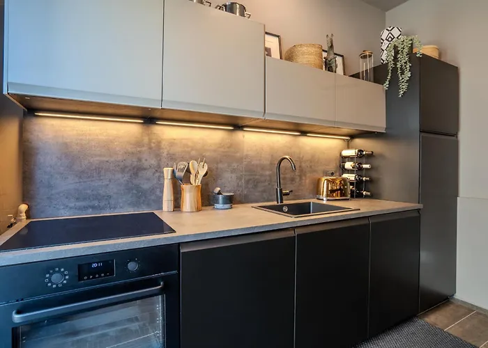 Lussuoso Attico Con Terrazza, Vicino Metro, Duomo, Fondazione Prada Milaan