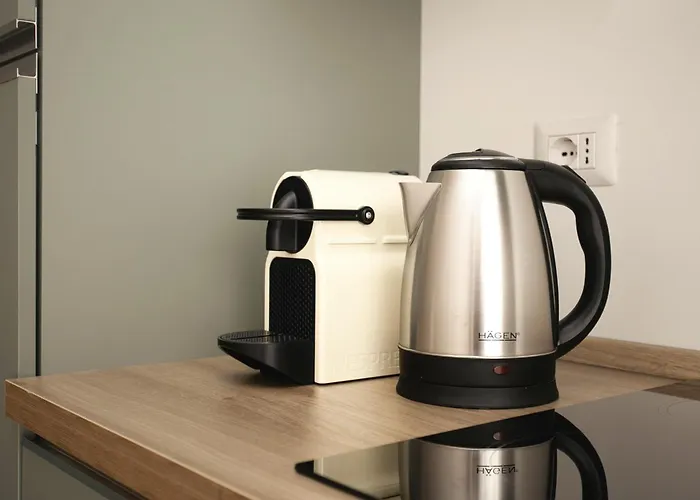 Hostmate - - Imperia's Nest - Romolo Iulm Milán