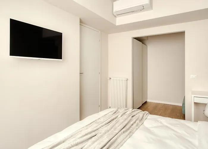 Hostmate - - Imperia's Nest - Romolo Iulm