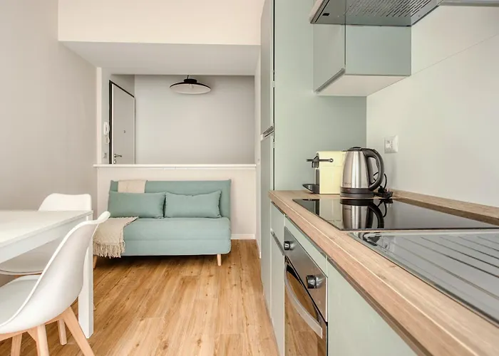 Hostmate - - Imperia's Nest - Romolo Iulm *