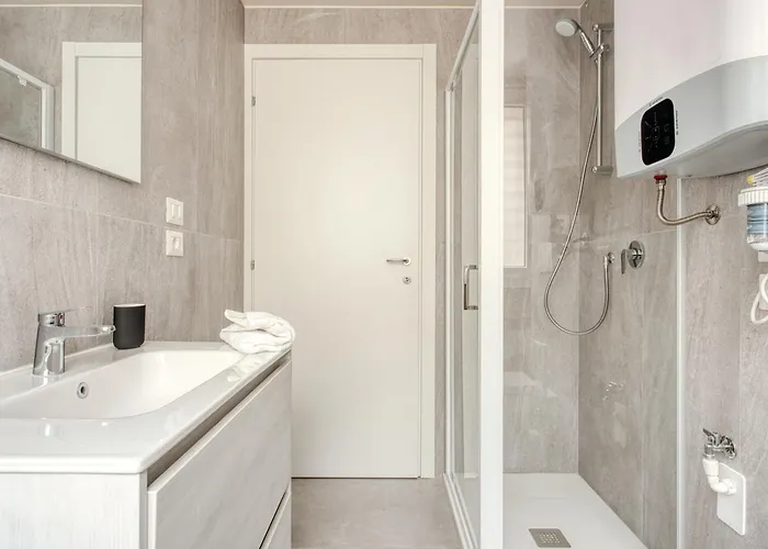 Apartament Hostmate - - Imperia's Nest - Romolo Iulm Mediolan