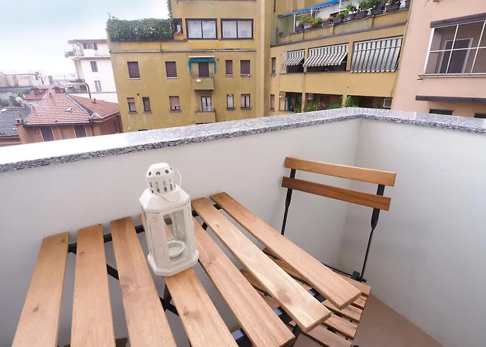 Appartamento Primopiano - Roncaglia B Milano