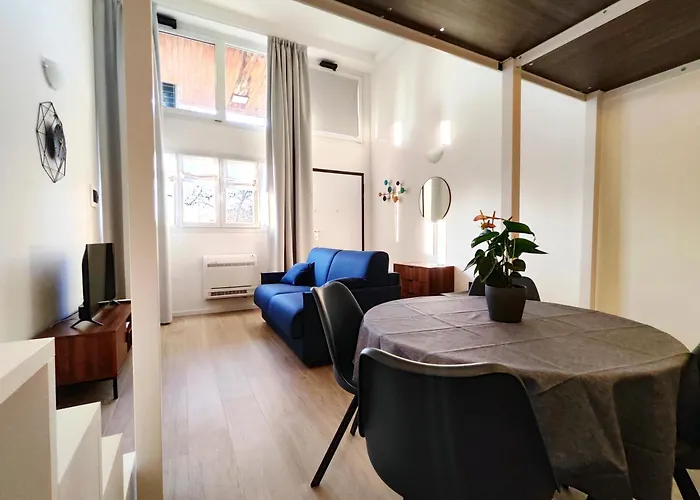 Del Mare, Famagosta, Parking, Forum Apartment Milan