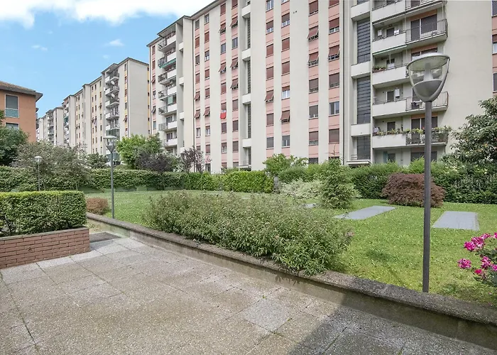 Lambrate - 200 Meters From The Station Apartament Mediolan