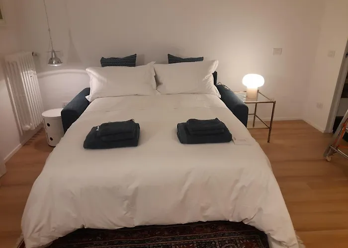 Emotion 716 E Sei A Casa! Milan