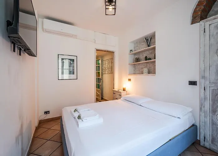 Savona Bilo13 Fashion Spot Metro A 5 Minutes Wifi And Ac *