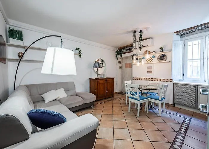 Savona Bilo13 Fashion Spot Metro A 5 Minutes Wifi And Ac *