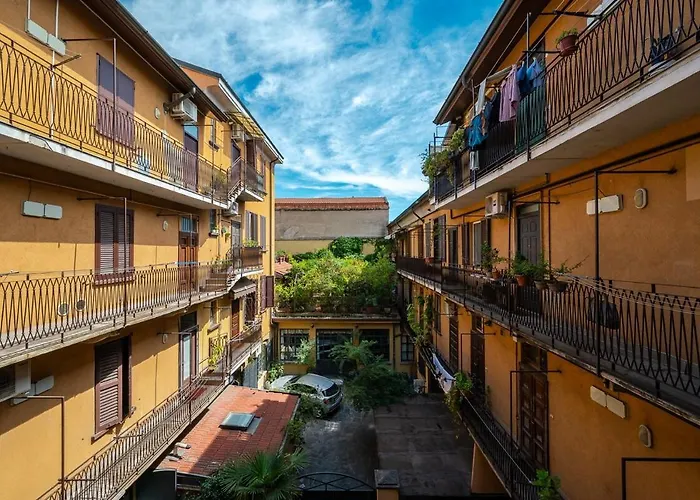 Savona Bilo13 Fashion Spot Metro A 5 Minutes Wifi And Ac