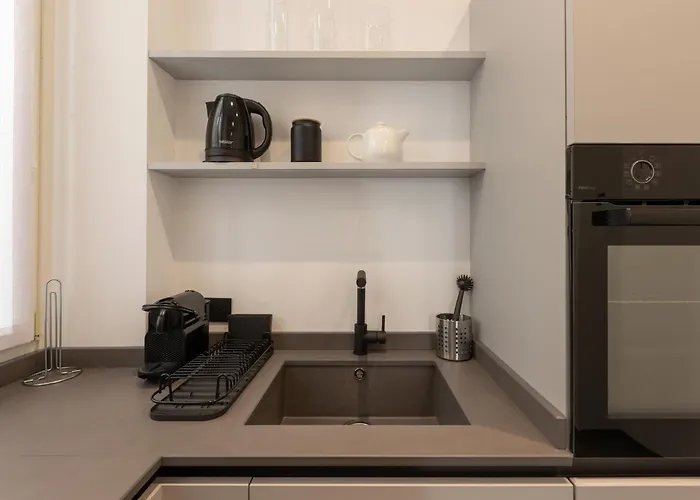 شقة Bilocale Di Design In Via Guido D'arezzo - Mirable Pm