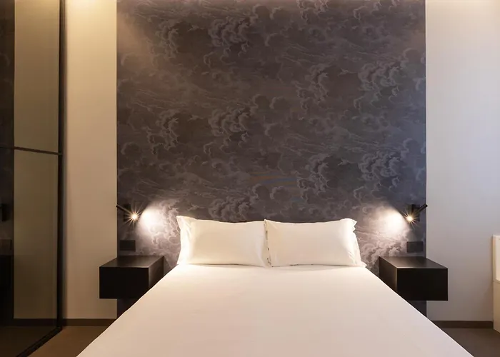 Bilocale Di Design In Via Guido D'arezzo - Mirable Pm *