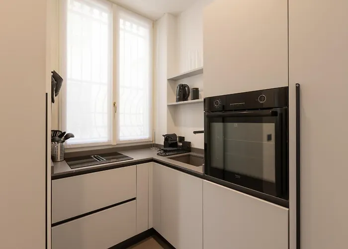 شقة Bilocale Di Design In Via Guido D'arezzo - Mirable Pm