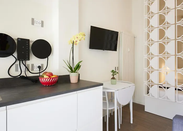 The Porthole - Rifugio Chic E Porta Venezia Apartament *