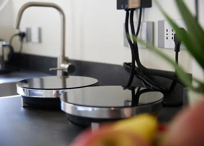 The Porthole - Rifugio Chic E Porta Venezia Mediolan