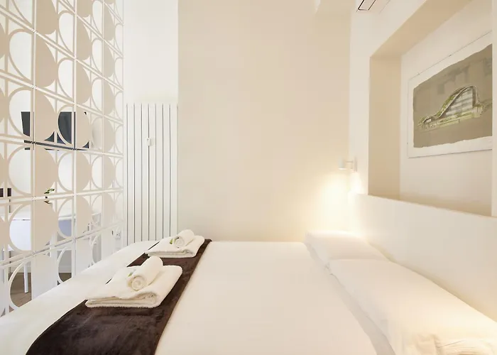 Apartament The Porthole - Rifugio Chic E Porta Venezia Mediolan