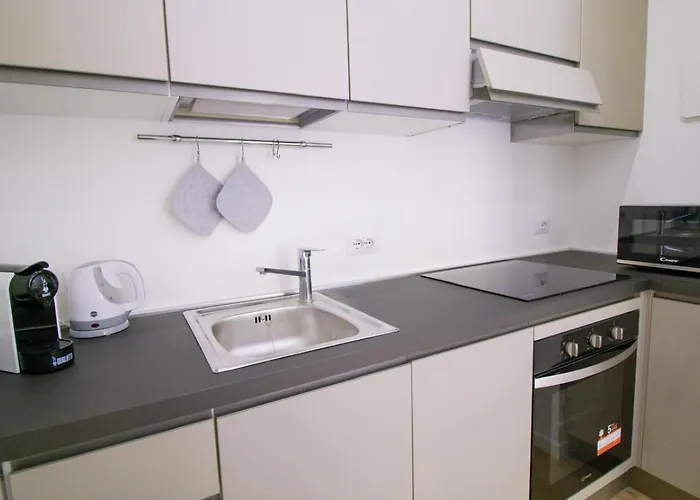 Navigli - Free Wifi Milan