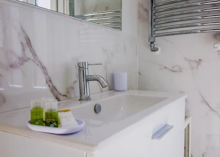 Navigli - Free Wifi * Milan