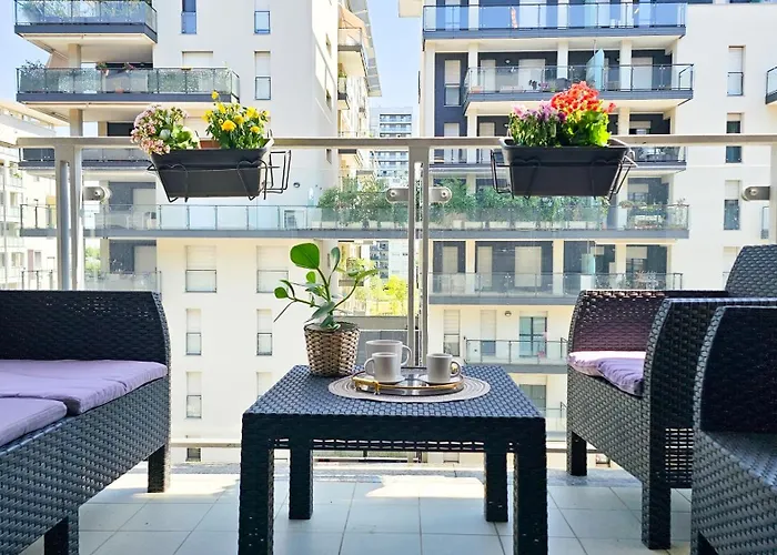 Skyline - Exclusive Garage & Terrace Apartment *