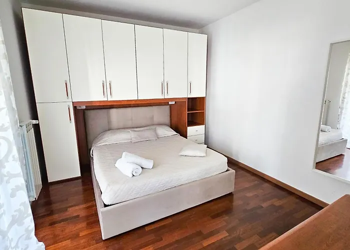 Skyline - Exclusive Garage & Terrace