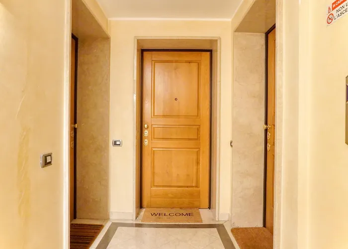 Citylife Prime - In Front Of The Shopping District With Big Terrace And Gym Mediolan