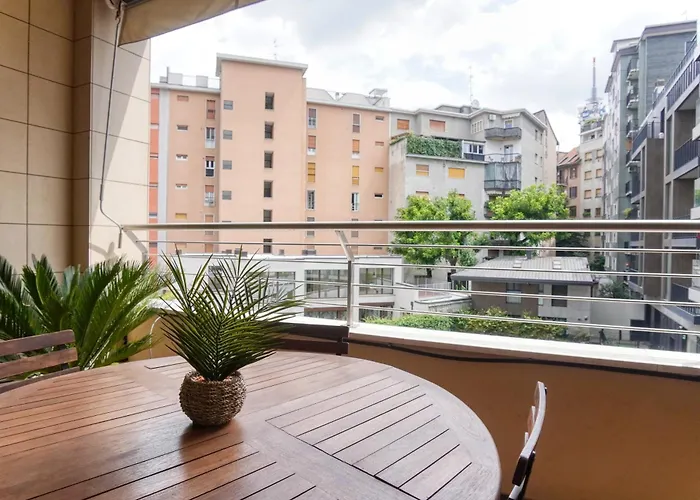 Citylife Prime - In Front Of The Shopping District With Big Terrace And Gym Mediolan