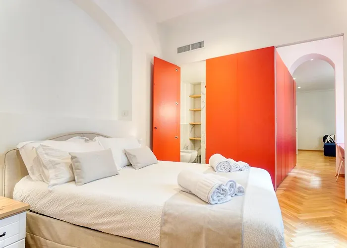 Cadorna Prestigious - Modern Architecture In Front Of The Station 公寓 *