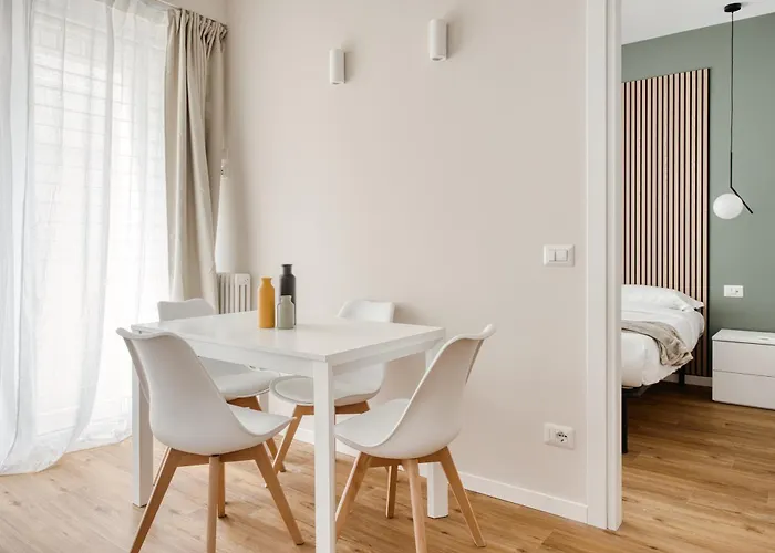 Apartment Hostmate - - Imperia's Serenity - Romolo *