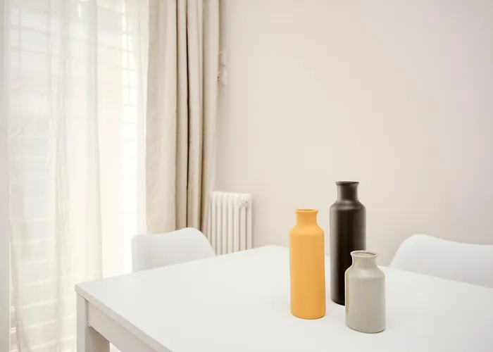 Hostmate - - Imperia's Serenity - Romolo Apartment Milan