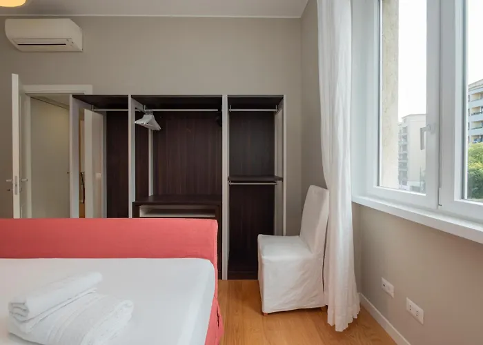 Luxury - Sambuco 5 Milán