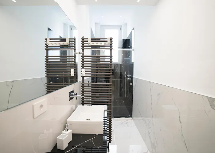 Design Porta Romana Ac & Check-in 24h Apartmán *