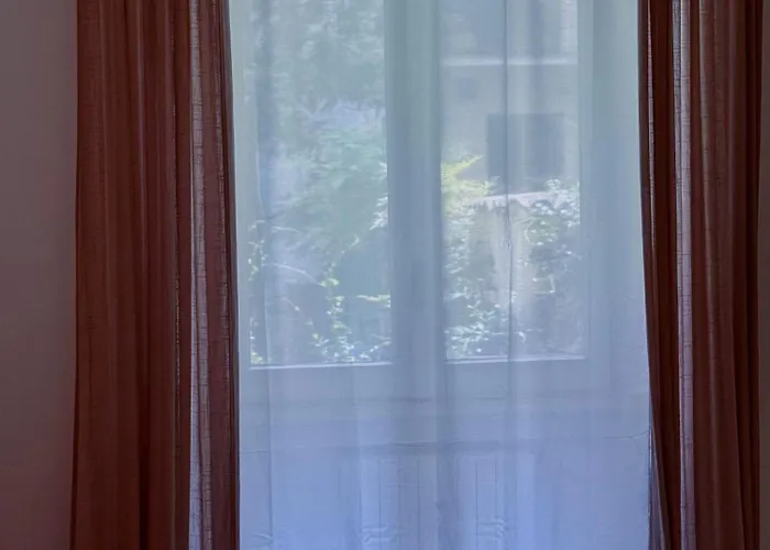 Design With Garden Close To Station *