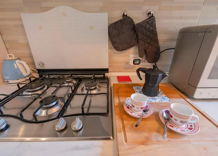 Homelovers Simple Quite Flat Sarpi Sempione Mm5 Gerusalemme Milaan